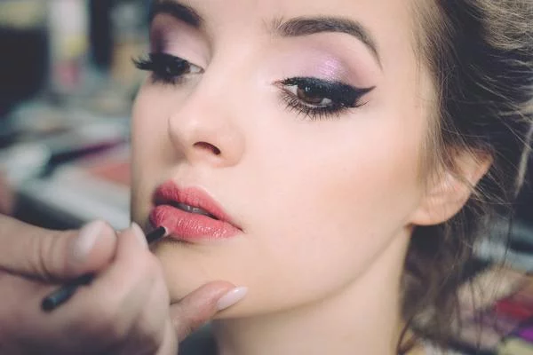 November Beauty news you don´t want to miss - AmyandRose Makeup artist for women