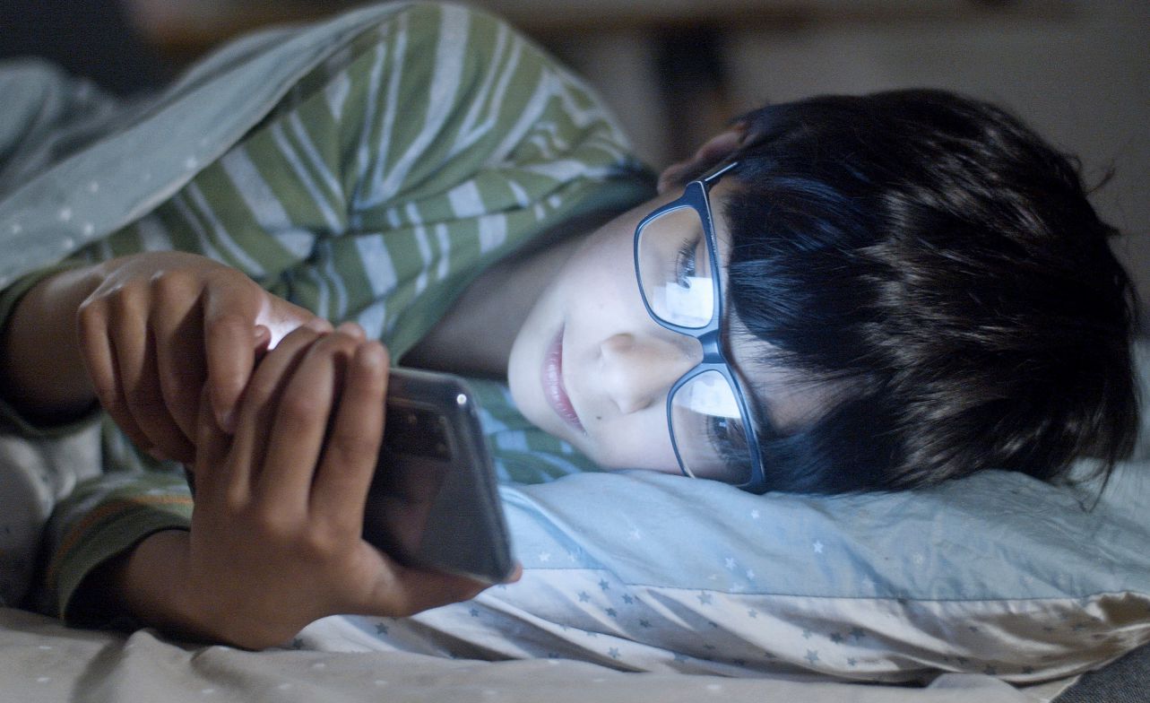 How You Can Reduce Your Child's Screentime