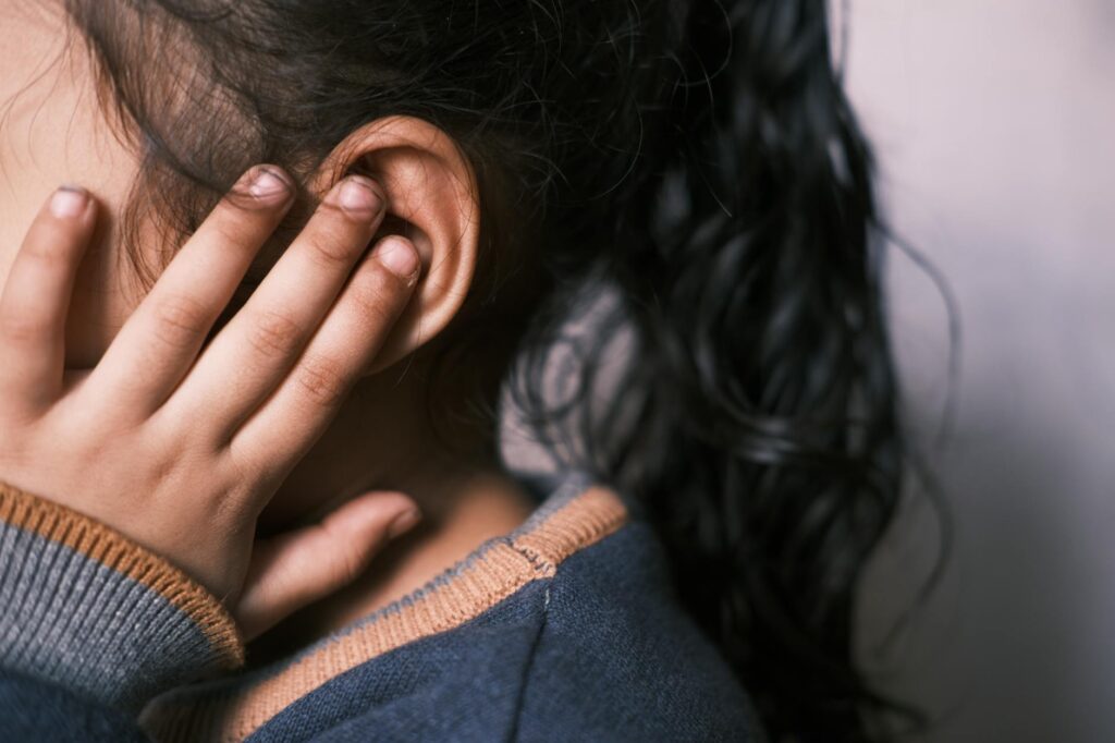 Illustration of Sensory Processing Disorder in Children: Essential Signs, Best Parent Guide